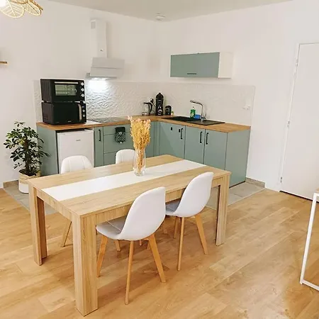 Le Foucauld 4 Canapes, Parking, Wifi 公寓 *