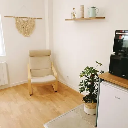 Le Foucauld 4 Canapes, Parking, Wifi 公寓