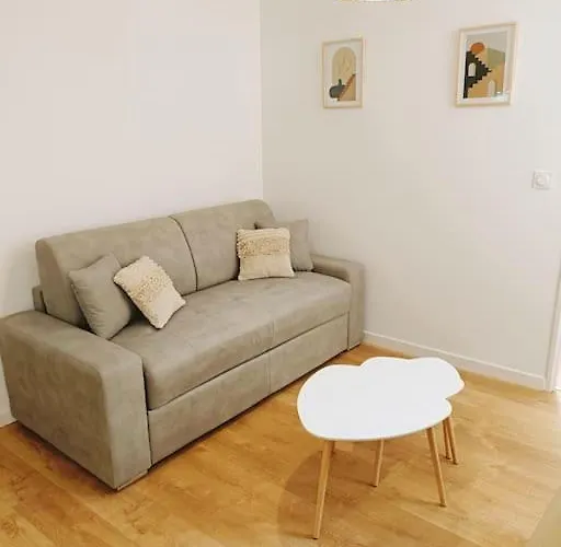 Apartment Le Foucauld 4 Canapes, Parking, Wifi