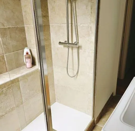 Le Foucauld 4 Canapes, Parking, Wifi Apartment *