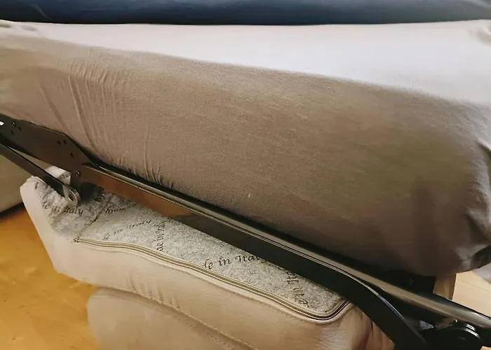 Le Foucauld 4 Canapes, Parking, Wifi Lurdy